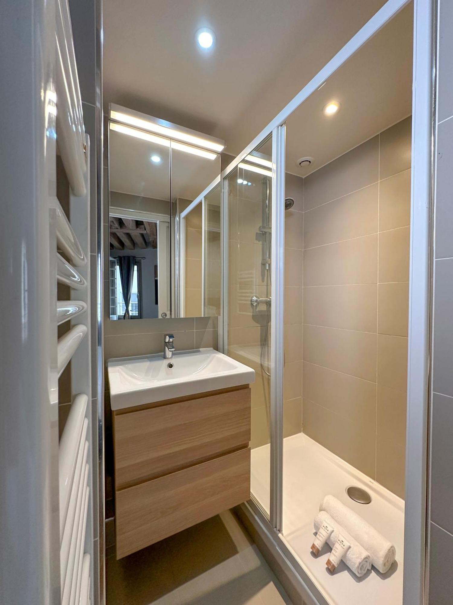 St Michel Apartment Paris Luaran gambar